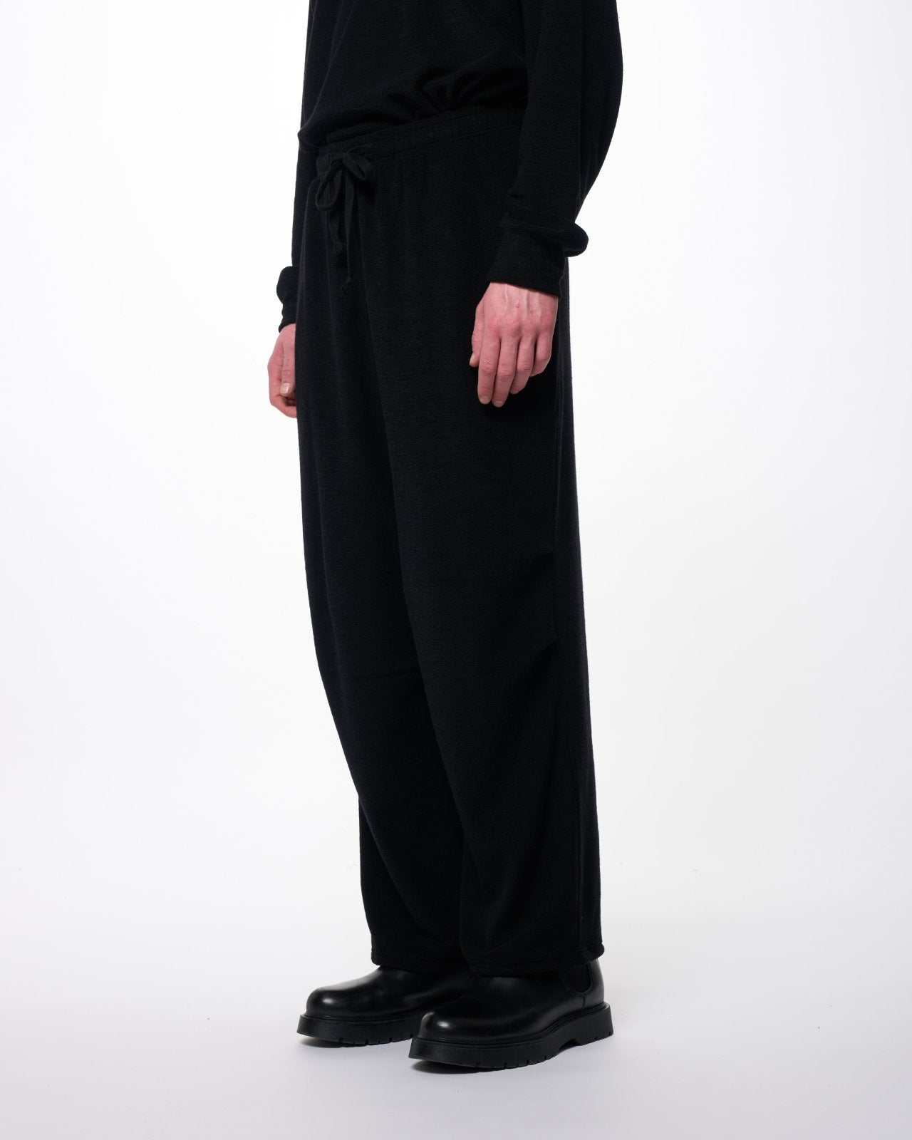 スーパー140 2/60ウールパイル / タックドニートレーニングパンツ, Black